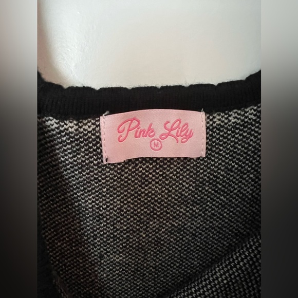 Black Daisy Sweater Mini Dress - PINK LILY - Picture 5 of 5